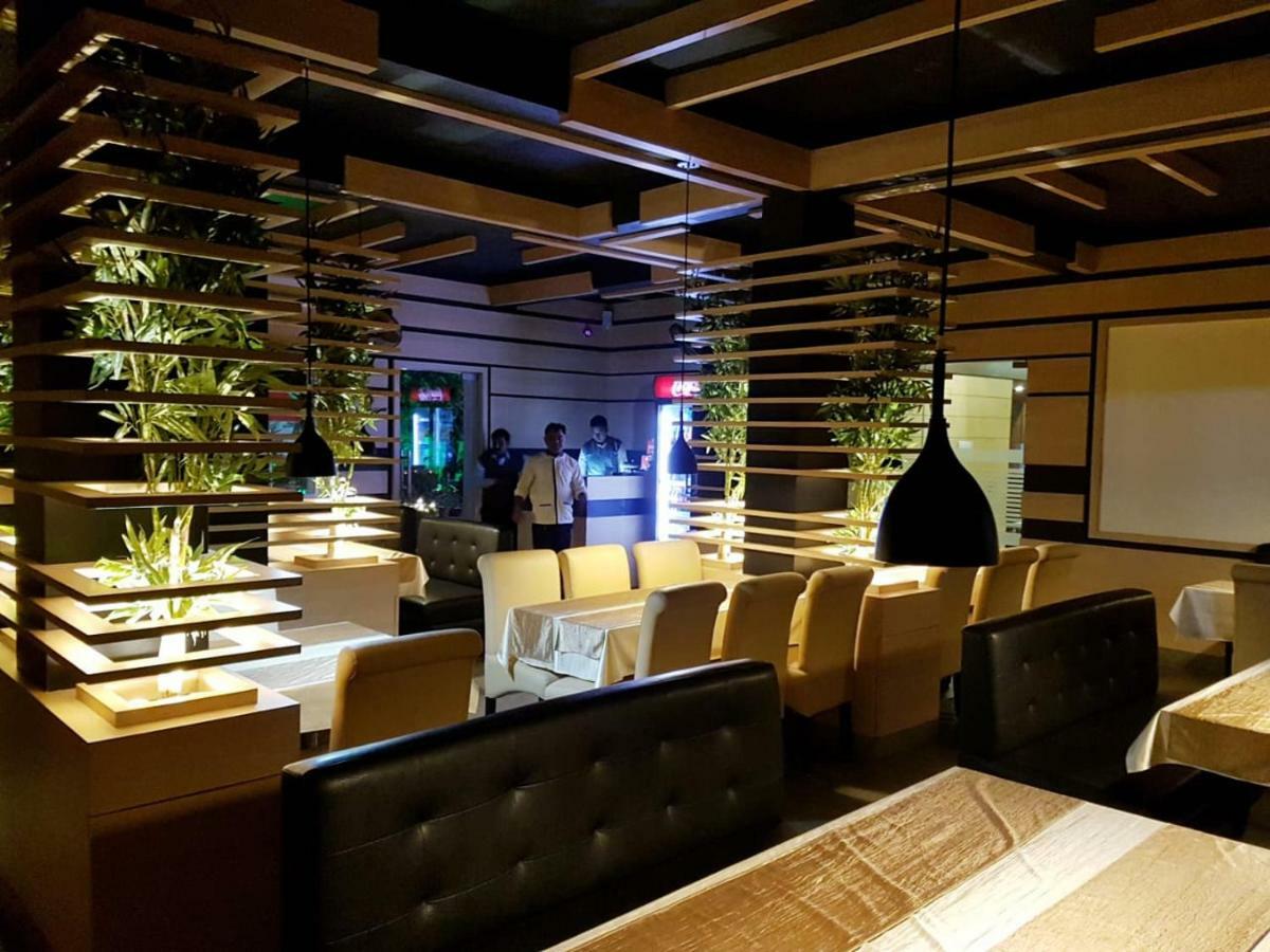 Hotel Royal Bengal โบลปูร์ ภายนอก รูปภาพ